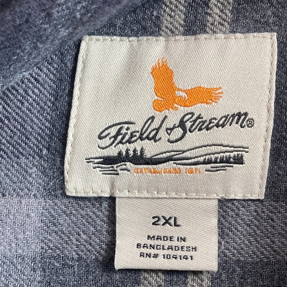 Field & Stream Flannel Button Up Shirt 2XL Black & Gray EUC - Picture 3 of 8